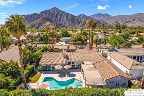 78720 Avenida La Fonda, La Quinta CA  92253-2805 exterior