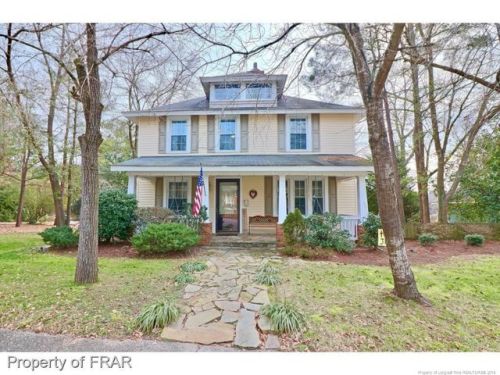 406 Poplar St, Aberdeen, NC 28315-2816