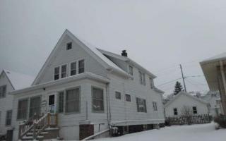 3711 Bottsford Ave, Cudahy, WI 53110-1112