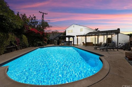 394 Tolbert St, Brea, CA 92823-6335