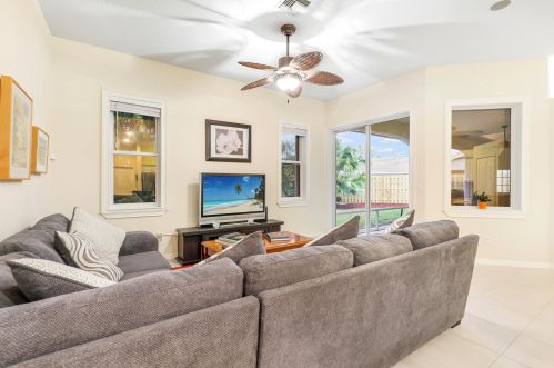 834 Lighthouse Dr, Palm City, FL 34990-4507