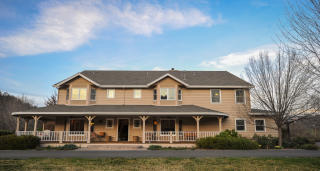 13331 Outback Trl, Sonora, CA 95370-8137