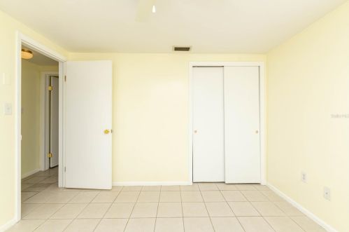 21434 Canal Dr, Brooksville FL  34601-1421 exterior