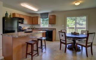 2548 Jenny Marie Dr, Xenia OH  45385-5782 exterior