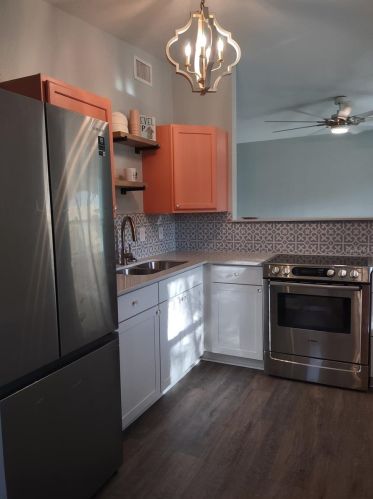 7889 64th St, Pinellas Park FL  33781-2122 exterior