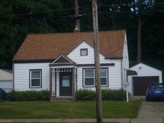 1279 Gorge Blvd, Akron, OH 44310-1559