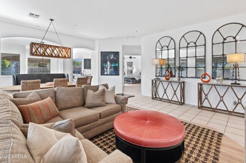 8247 Mountain Spring Rd, Scottsdale AZ  85255-3945 exterior