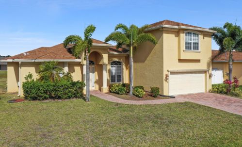 5319 Aloha St, Fort Pierce, FL 34986-3533