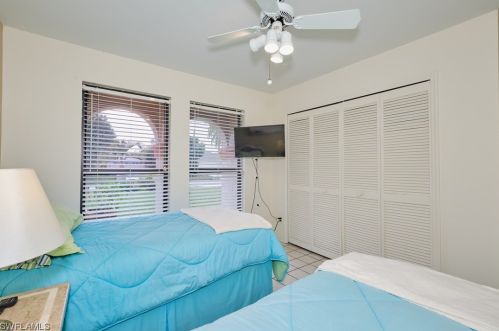 1429 23rd Ter, Cape Coral FL  33909-4402 exterior