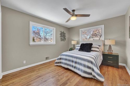 4369 Logan St, Englewood CO  80113-5820 exterior