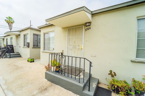 3764 Menlo Ave, San Diego CA 92105-1814 exterior