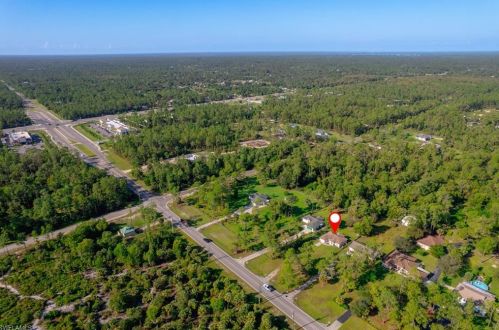 271 Everglades Blvd, Naples FL  34117-3728 exterior