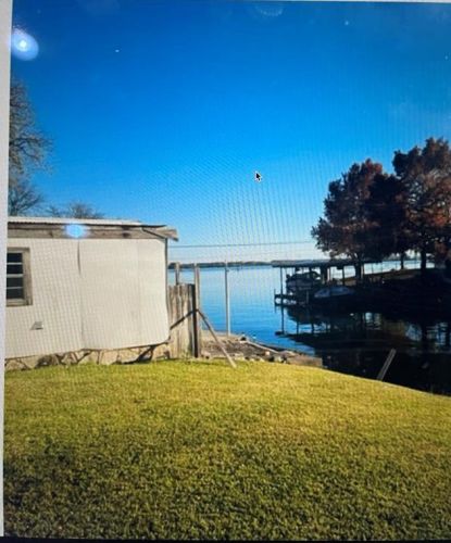 3905 Montgomery Dr, Granbury, TX 76049-5077