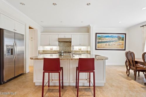 31 Tall Cedars, Irvine CA  92620-3669 exterior