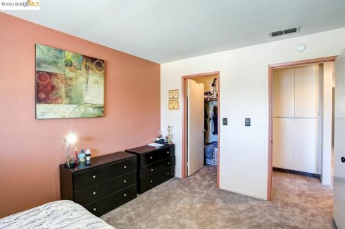 2309 Windsor Ln, Oakley CA  94561-3317 exterior