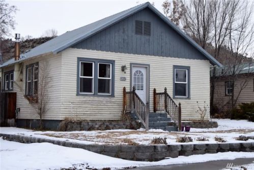 125 Cedar St, Disautel, WA 98841-9716