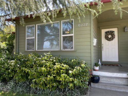 6237 Morazan St, North Highlands, CA 95660-4345