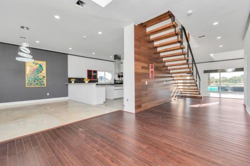 703 Leaning Oak Trl, Richmond TX  77406-4653 exterior