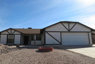7427 Drummer Ave, Mesa, AZ 85208-9212