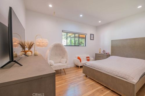 3411 Chevy Chase Dr, Glendale CA  91206-1418 exterior