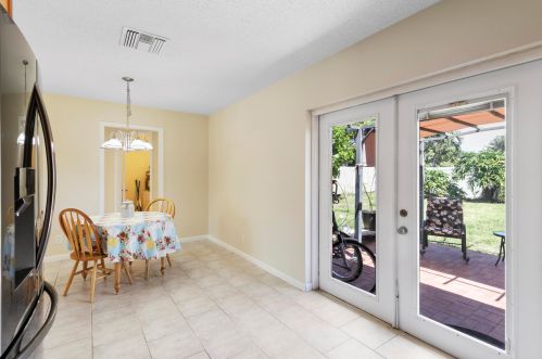 3549 Taconic Dr, West Palm Beach FL  33406-4916 exterior