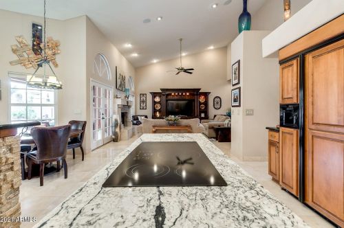 15257 18th St, Phoenix AZ 85022-5038 exterior