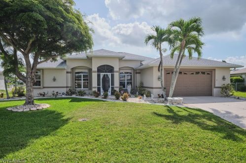403 13th Ave, Cape Coral, FL 33909-2149