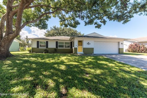 950 Alabama St, Titusville, FL 32796-2063