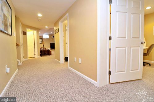 320 Stephen Ct, Charles Town WV  25414-4126 exterior