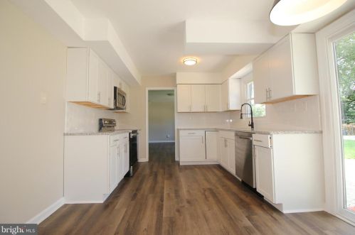 42 Temple Ln, Willingboro NJ  08046-3706 exterior