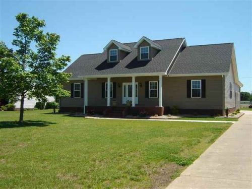 2090 Brinn Rd, Murray, KY 42071-7532