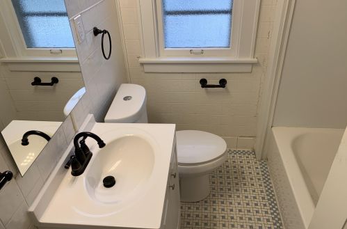 2366 60, Milwaukee WI 53223-4152 exterior