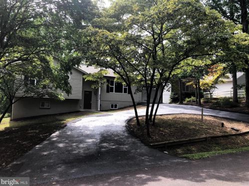224 Birdie Rd, Locust Grove, VA 22508-5116