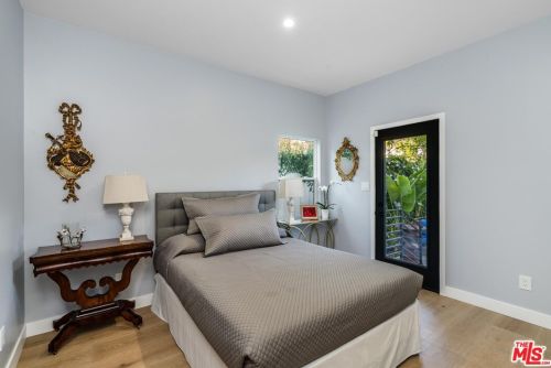 4552 Ethel Ave, North Hollywood CA  91605-4703 exterior