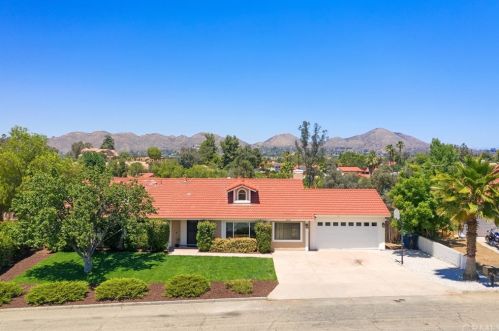 20660 Como St, Wildomar, CA 92595-8788