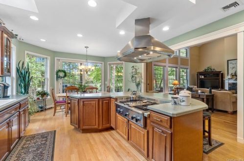 273 Mt Orange Rd, Middletown NY  10940-6771 exterior