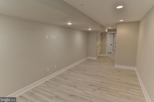 618 Mckean St, Philadelphia PA 19148-2208 exterior