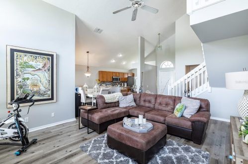 3826 Judson Dr, Land O Lakes, FL 34638-8063