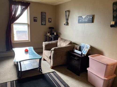 109 Depot St, Juneau, WI 53039-1314