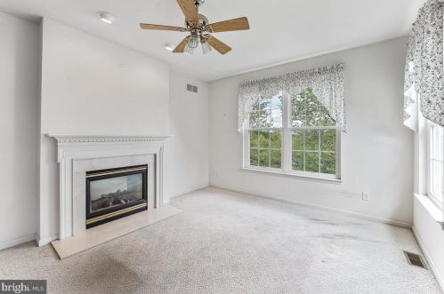 808 Phipps Woods Ct, Glen Mills PA  19342-2243 exterior