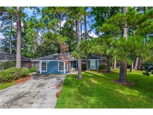 121 Chestnut St, Mandeville, LA 70471-3001