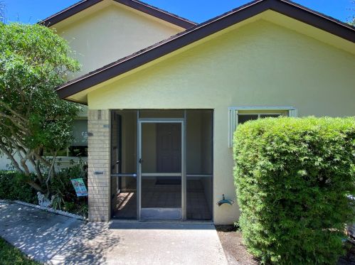 115 Ramblewood Cir, West Palm Beach, FL 33411-2975