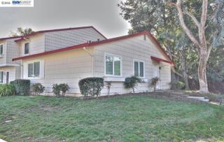 1194 Spring Valley Cmn, Livermore, CA 94551-6759