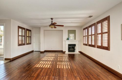 1741 Campos Ave, Woodland CA  95776-5327 exterior