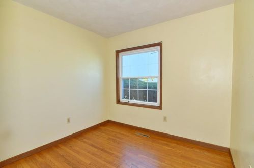 23 Rosemont Ave, Cumberland RI  02864-7518 exterior