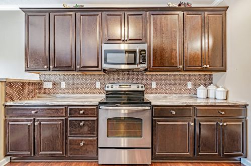 612 Whispering Pines Dr, Gibsonia PA  15044-7854 exterior