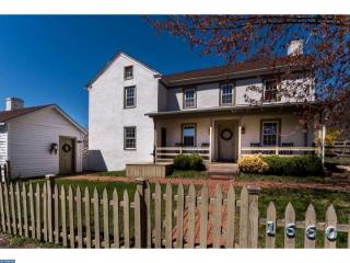1660 Saint Peters Rd, Pottstown, PA 19465-7167