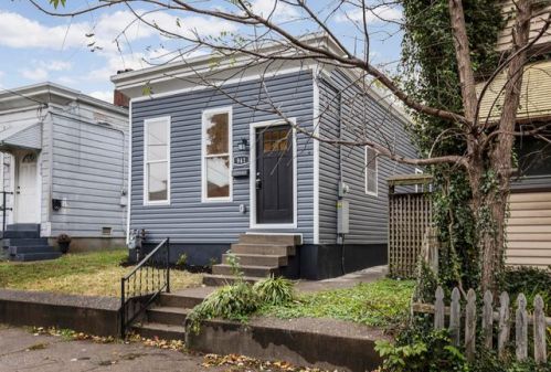 941 Oak St, Louisville, KY 40203-3131