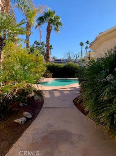 1 Novato Ter, Rancho Mirage CA  92270-4818 exterior