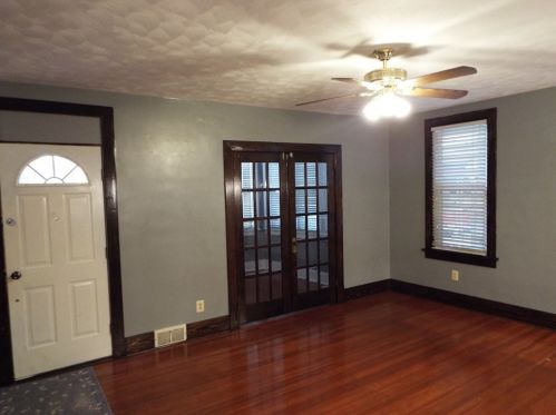 323 Cadwallader St, West Brownsville, PA 15417-2036
